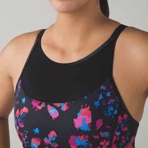 Lululemon Clip-In Long Line Bra
Dandy Digie Multi / Black
